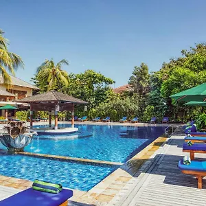 Risata Bali & **** Kuta Lombok